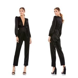 Mac Duggal NEW Size 10 Black Front Twist Puff Sleeve Deep V Jumpsuit Style 2647